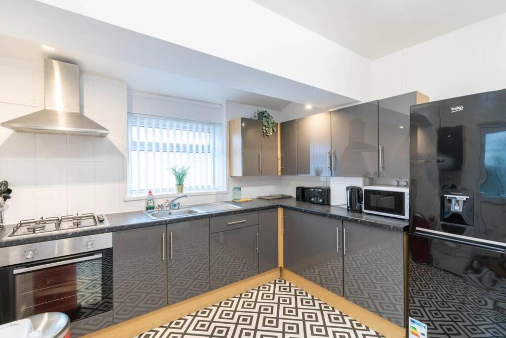 The Gatsby - Beautiful Spacious Central House Кардиф Екстериор снимка